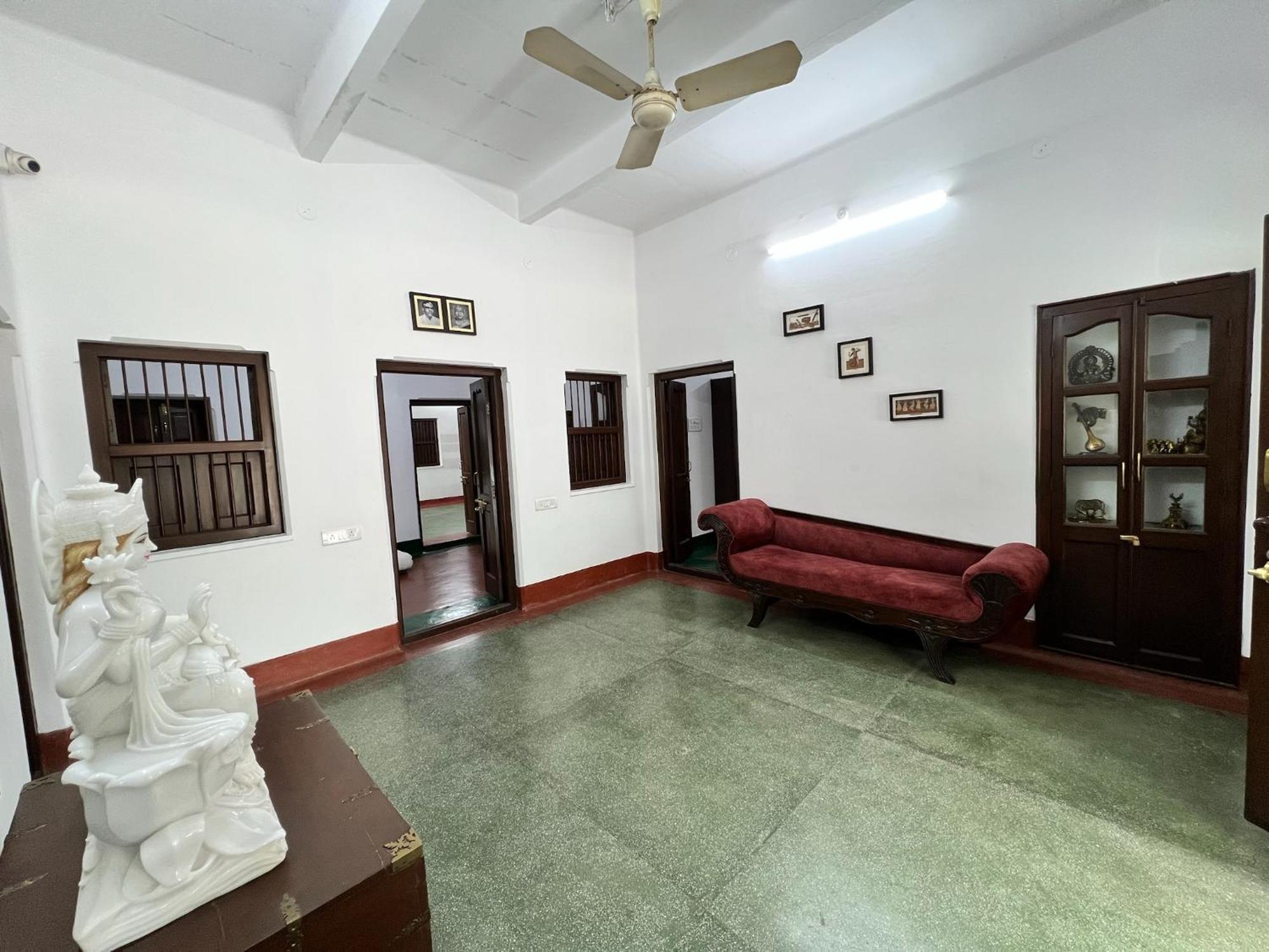 세쿤데라바드 Laxmi Nivas 1949 B&B 외부 사진
