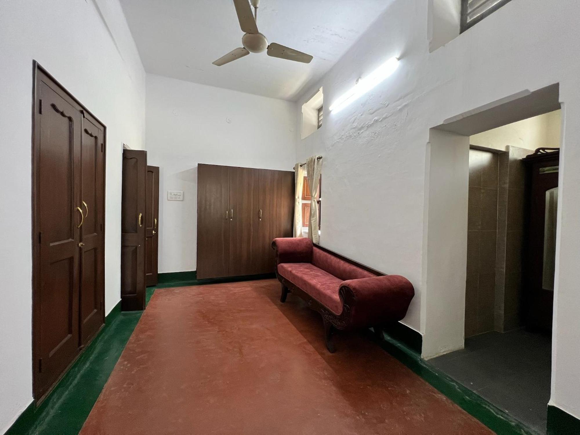 세쿤데라바드 Laxmi Nivas 1949 B&B 외부 사진