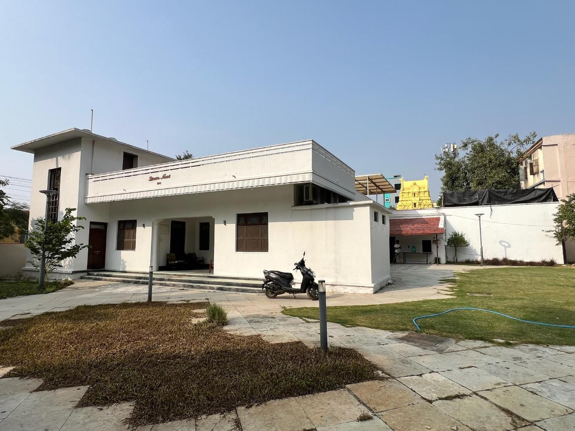 세쿤데라바드 Laxmi Nivas 1949 B&B 외부 사진